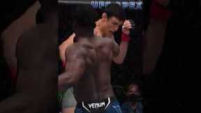 ? One of the Craziest Head Kick Knockouts You'll Ever See From Abdul Razak Alhassan
