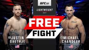 UFC 274 Free Fight: Justin Gaethje vs Michael Chandler