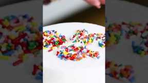 Decorate Cakes In Seconds With This Baking Hack 🤌 #shorts #food #kitchen #learn #cake