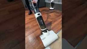 ✨ Testing Roborock's NEW Wet/Dry Vacuum at CES 2023! ✨