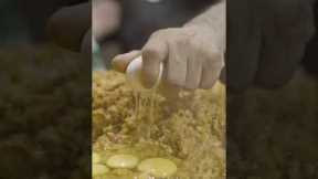 This is how Egg Bhurji is made. #eggs #India #streetfood