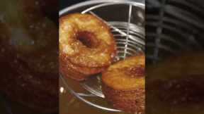 Cronuts are stuffed with two distinct types of filling. #cronuts #NewYork #sweettooth