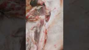 Ever wondered what parts of the pig go into your sausage? #Food #Pigs #CumberlandSausage