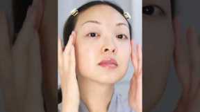 A breakdown of my night time skincare routine for reducing the look of fine lines & wrinkles #skin