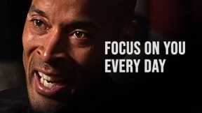 FOCUS ON YOURSELF NOT OTHERS. GRIND EVERY SINGLE DAY - David Goggins Motivational Speech
